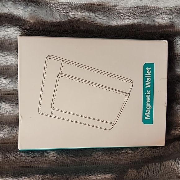 Magnetic magsafe phone wallet - Picture 4 of 5